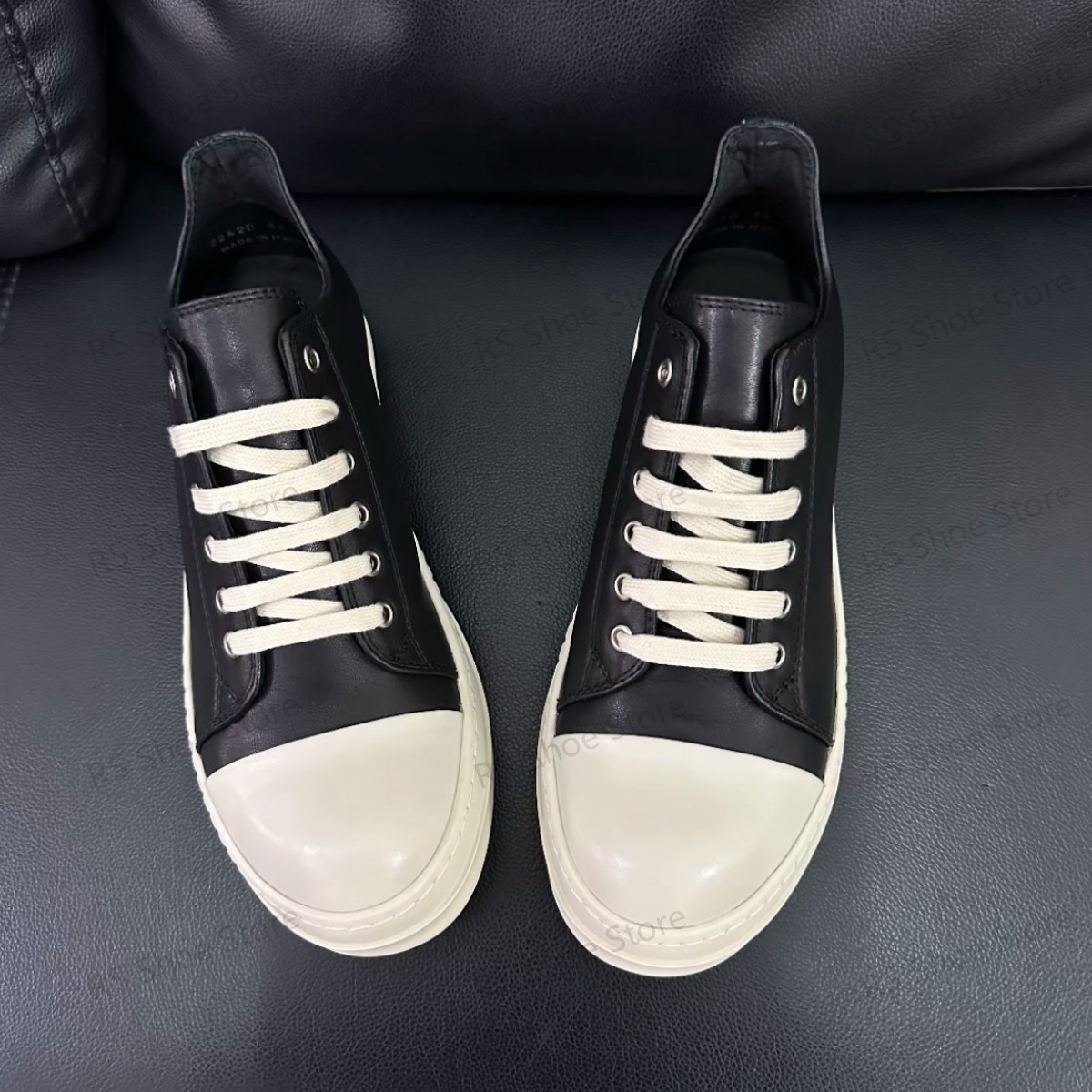 R-o Men Shoe Black Leather Low - огляд і ціна Leather Sneaker Care Kit