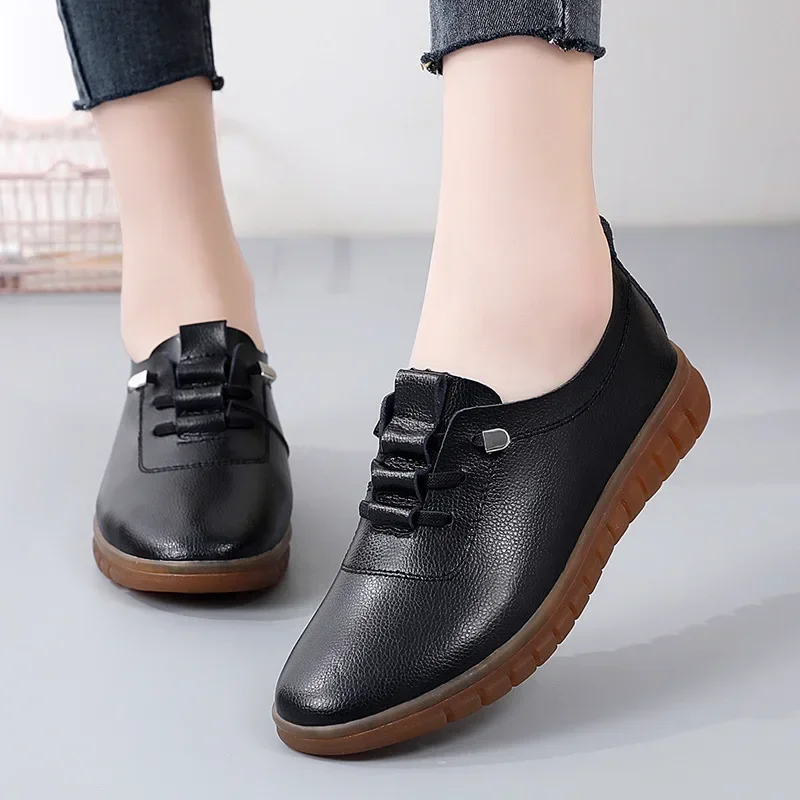 Women's Sneakers Casual Shoes  - огляд і ціна Leather Sneaker Care Kit