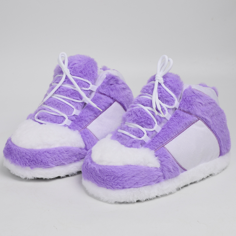 Warm Plush Sneaker Slippers, T - огляд і ціна Sneaker Care Set